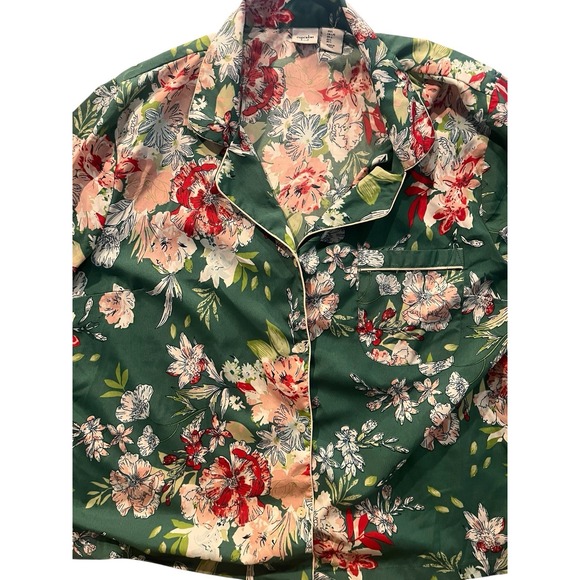 Cupcakes and Cashmere Women's Pajama Set Short Sleeve With Floral Print Medium - Picture 2 of 3